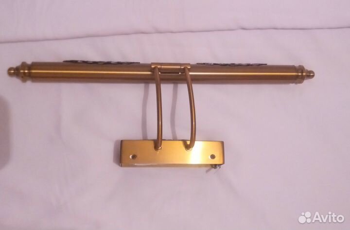 Светильники настенные