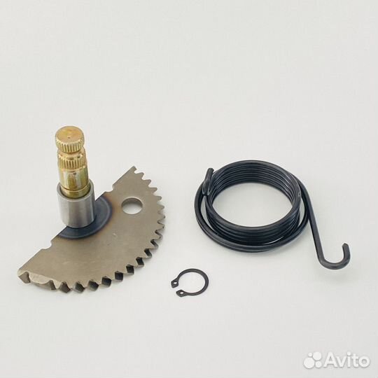 Вал кикстартера 12 с сектором двиг.4х такт.длинн