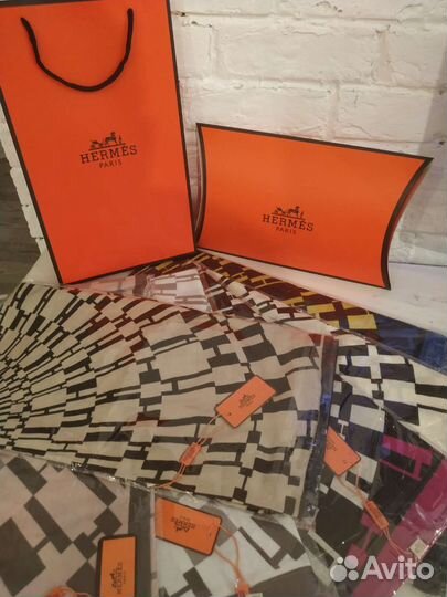 Женские палантины, платки