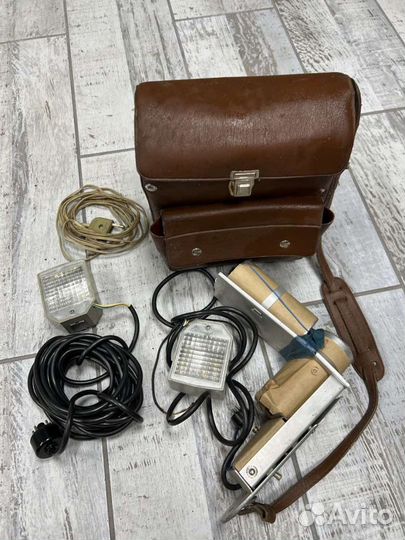 Фотовспышка Луч 70 СССР Винтаж