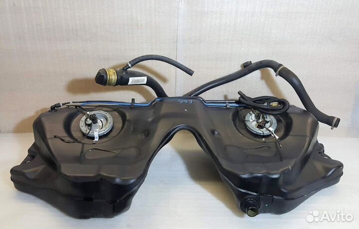 Бак топливный BMW 7 E65 E66 (В сборе)