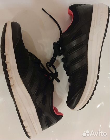 Кроссовки adidas 36-36,5 р