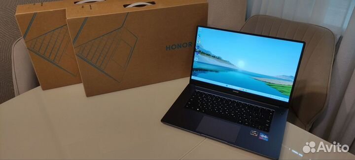 Honor MagicBook 15 Ryzen 5/16Гб/512Гб/Win11