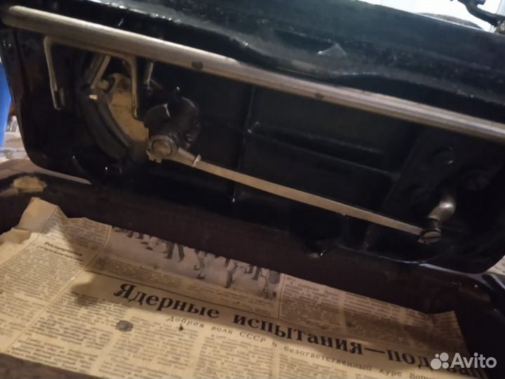 Швейная машина Singer