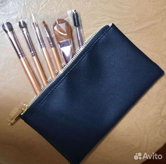 Кисти для макияжа