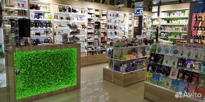 Продавец консультант в магазин косметики