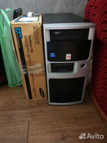 Компьютер