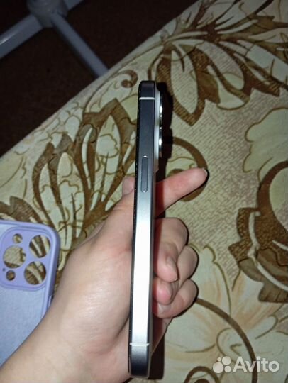 iPhone 15 Pro, 128 ГБ