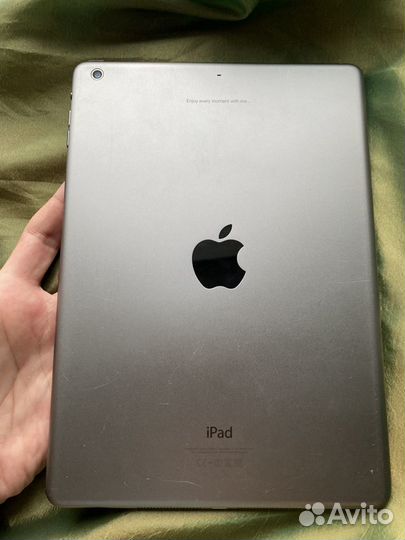 iPad Air 9.7 64гб