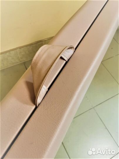 Кушетка для наращивания ресниц