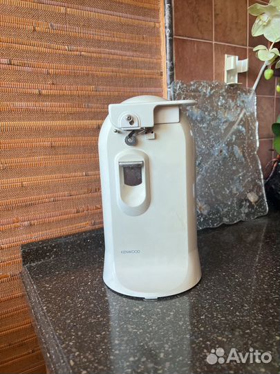 Электроточилка +электрооткрывалка Kenwood CO 600