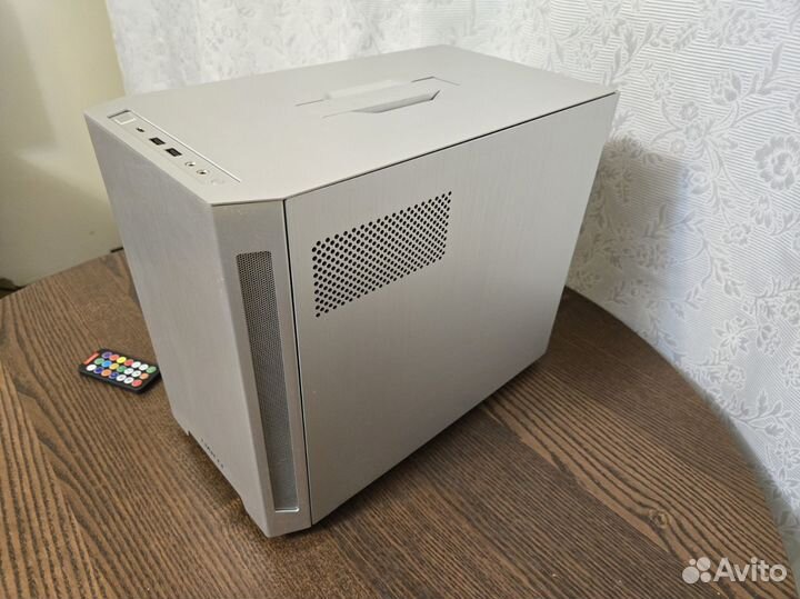 Игровой mini-ITX Lian Li i5-12400F 32Gb NVMe GTX 1