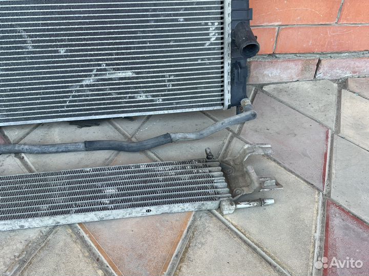 Радиатор охлаждения двигателя Ford Focus 2