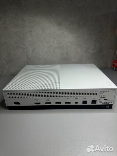 Xbox One S