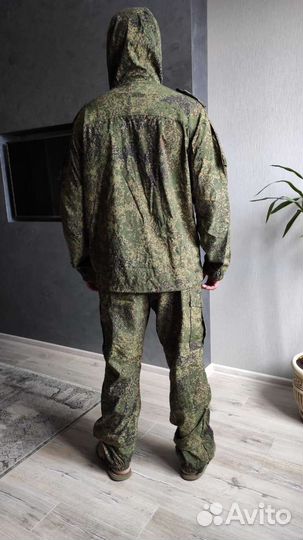 Демисезонный костюм