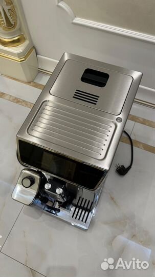 DeLonghi Кофемашина ecam650.85.MS