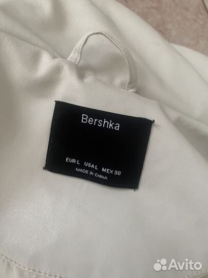 Пуховик женский bershka