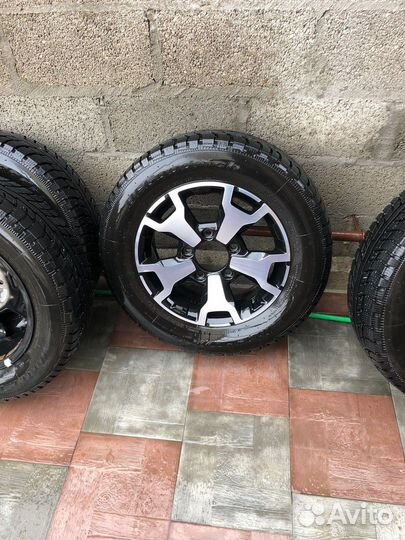 Tigar Winter 205/65 R16 19S