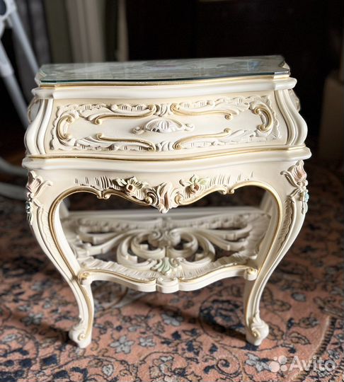 Тумбочка прикроватная Silic