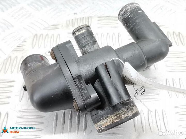 Корпус термостата Ford Transit Custom 2008 1336Z3