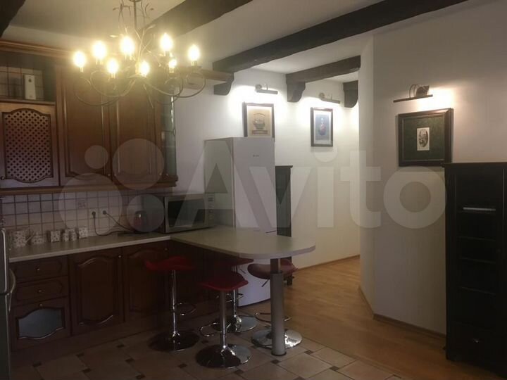 Комната 19 м² в 3-к., 2/2 эт.