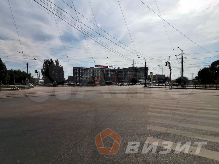 Павильон с коммуникациями напротив ТЦ Ди-Порт