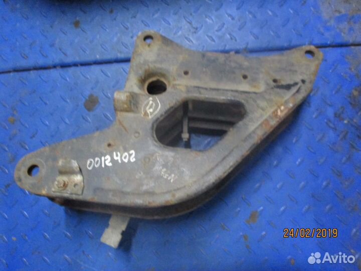 Кронштейн кабины renault 5010211912