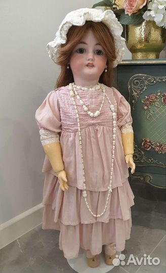 Антикварная кукла