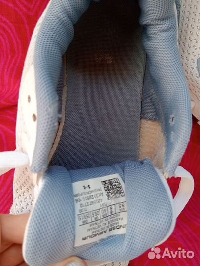 Кроссовки under armour