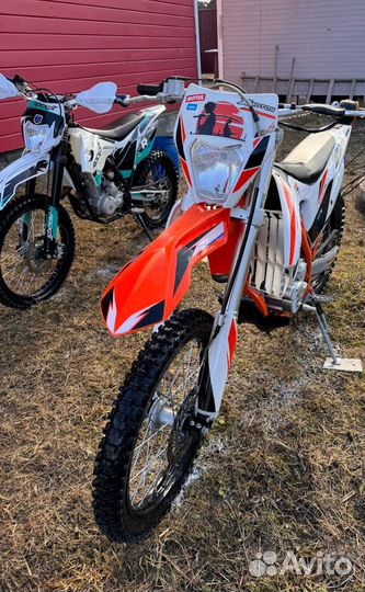 Xmotos Racer Pro 250 (Rockot R5 Cyclone)