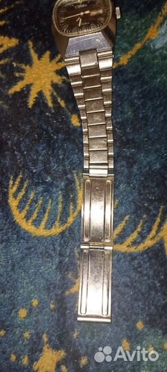 Часы наручные нерабочие