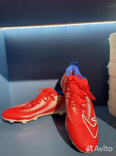 Футбольные бутсы demix