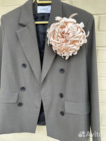 Брошь цветок из ткани