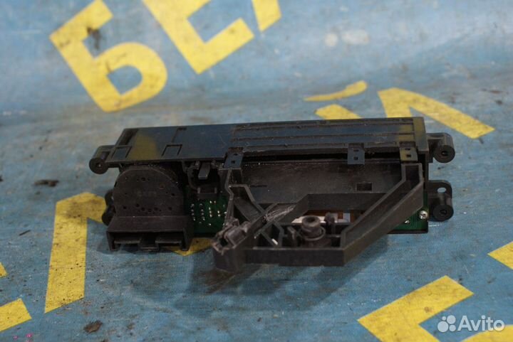 Блок управления печкой Nissan Primera P10