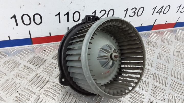 Моторчик отопителя Toyota Avensis (T250) II (2002–