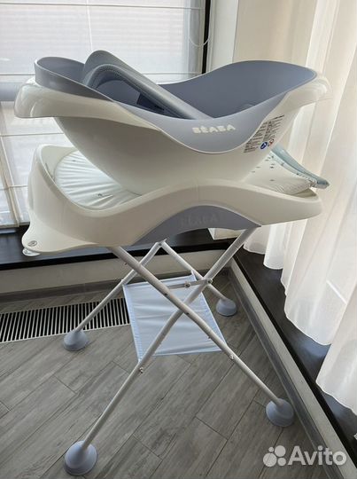 Пеленальный столик с ванночкой beaba