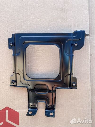 Кронштейн эбу Hyundai ix35 G4KD 2.0 2WD 2013