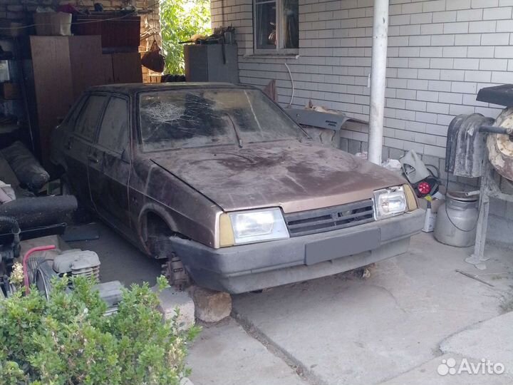 ВАЗ 21099 1.5 МТ, 1996, 200 000 км