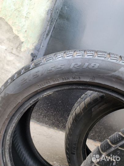 Pirelli Winter Sottozero 3 215/55 R18 95H