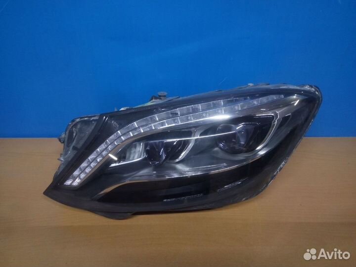 Фара левая W222