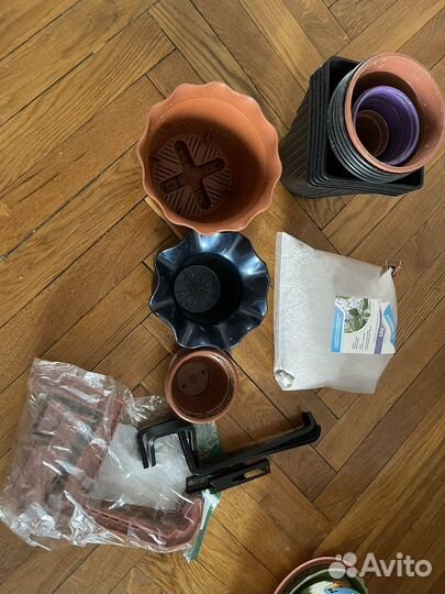 Горшки керамические, пластиковые