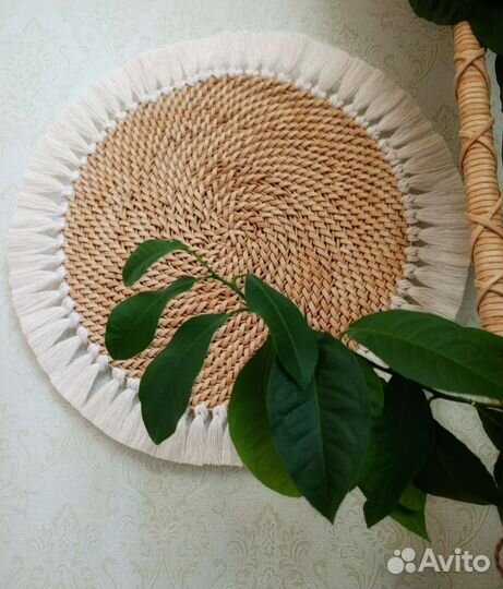 Плетёное панно