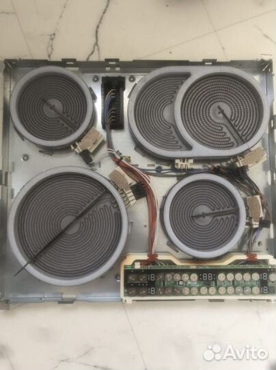 Варочная панель электрическая electrolux