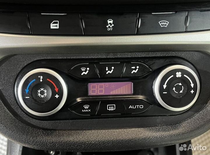 LADA Vesta 1.8 AMT, 2018, 52 834 км