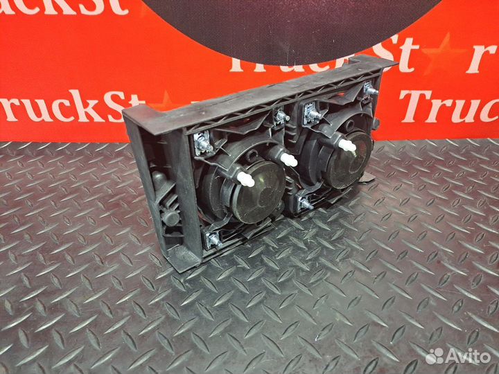 Фара противотуманная правая Daf XF105, Daf XF95