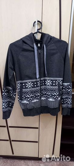 Женская одежда. Одежда для девочек. Размер 42,44