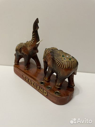 Сувенир слоны из Тайланда, дерево