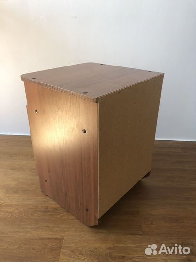 Тумба прикроватная