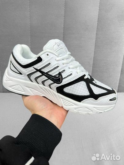 Кроссовки nike air pegasus 2005