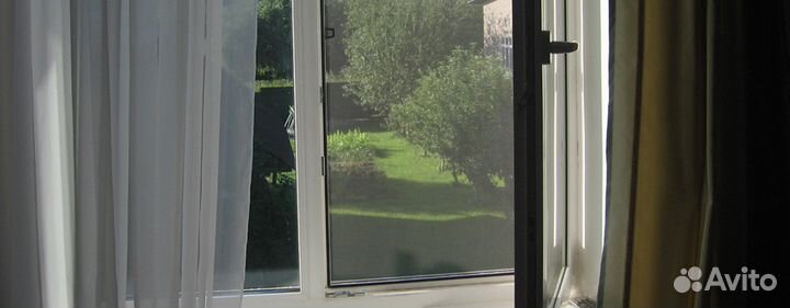 Пластиковое окно сетка